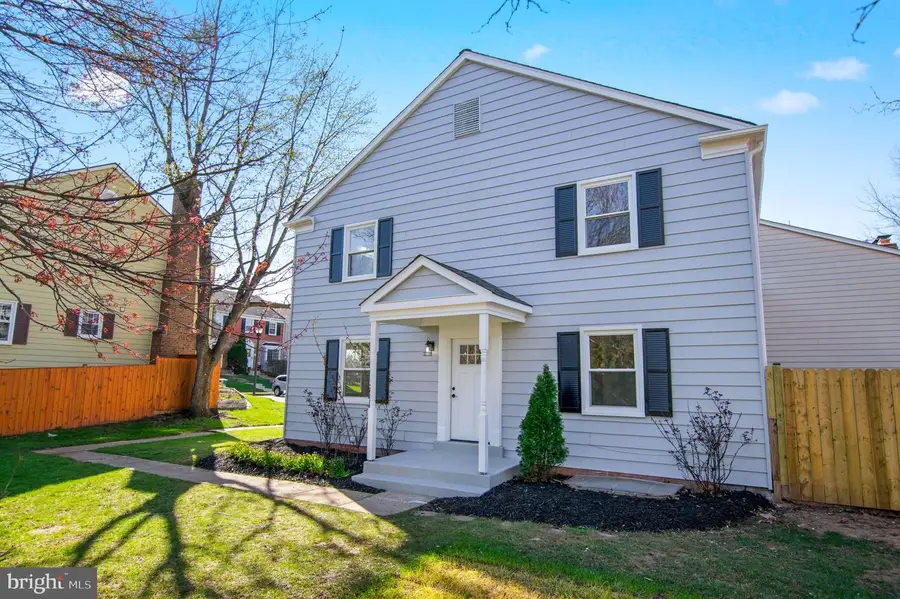 412 Magnolia Ct, Herndon, VA 20170 - #3