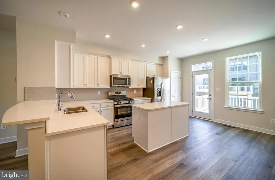 14062 Sunrise Valley Dr, Herndon, VA 20171 - #2