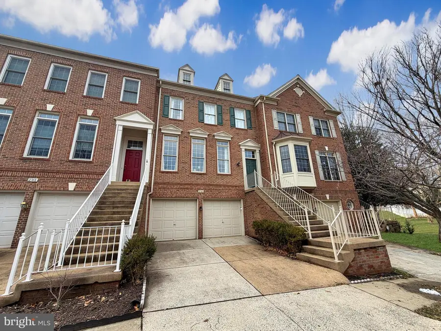 2746 Pembsly Dr, Vienna, VA 22181 - #3