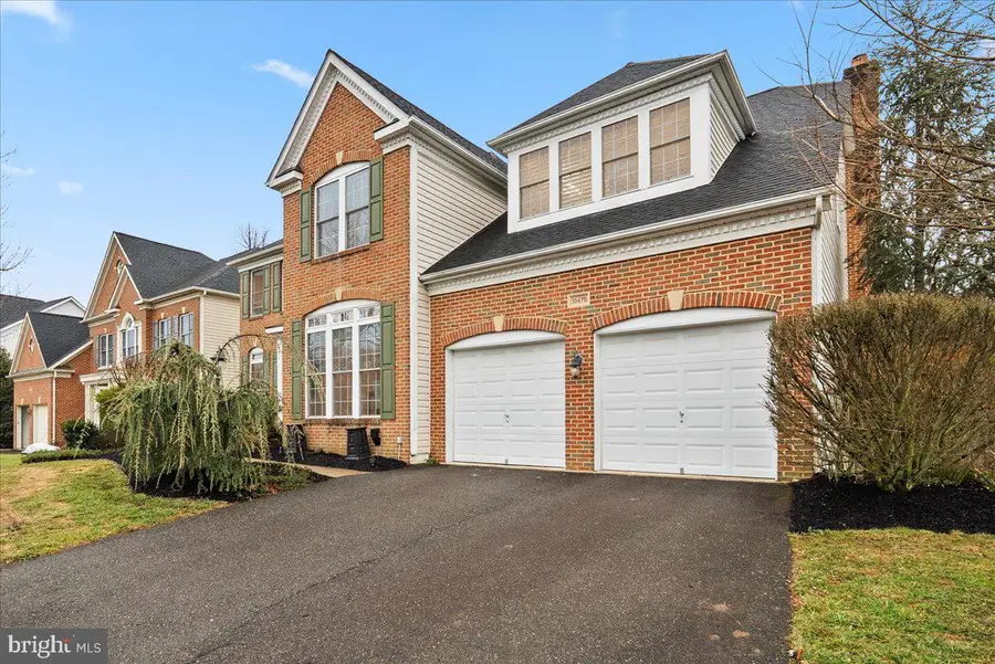13475 Coneflower Ct, Centreville, VA 20120 - #3