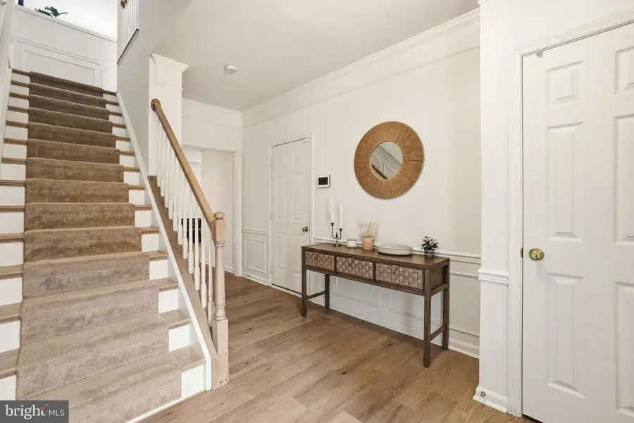 7514 Lamoyne Ct, Alexandria, VA 22315 - #3