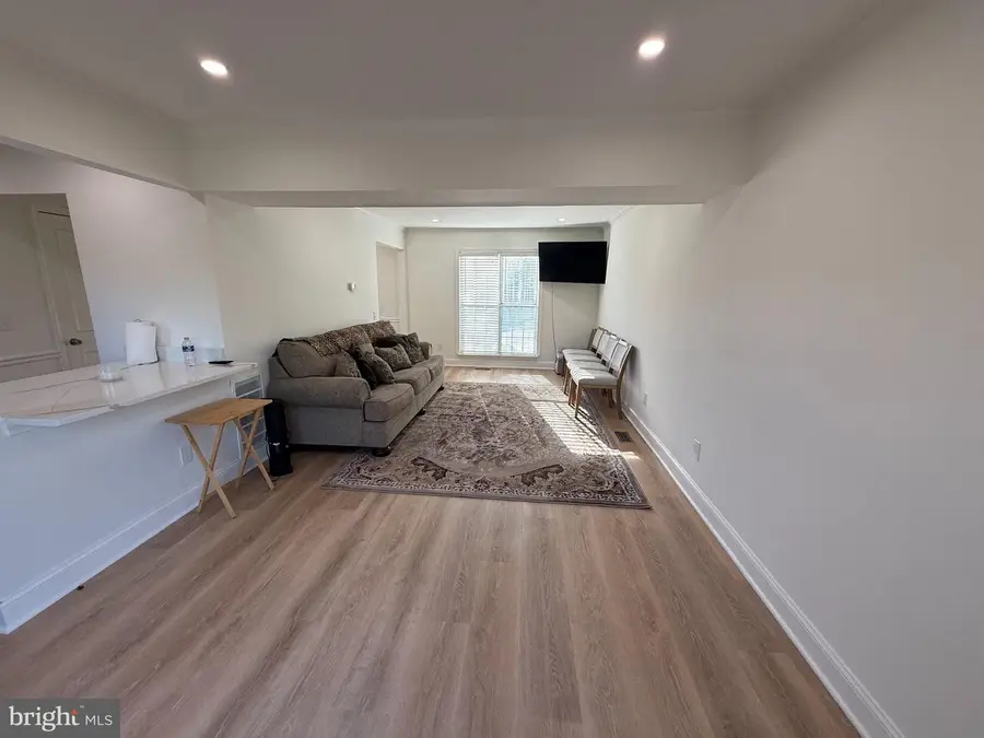 3240 Tayloe Ct, Herndon, VA 20171 - #3