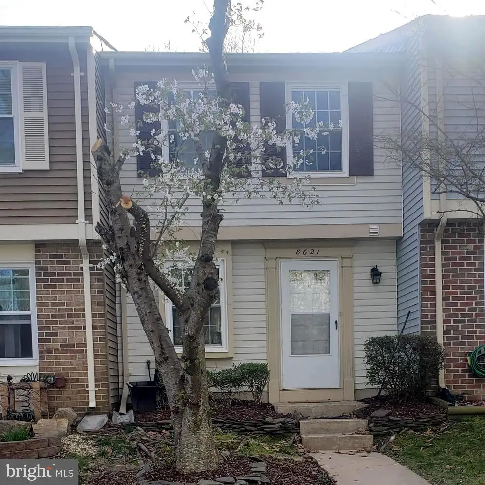 8621 Kenosha Ct, Lorton, VA 22079 - #1