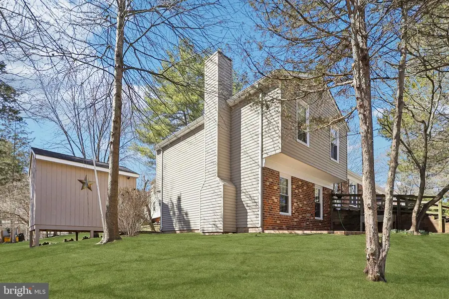 13501 King Charles Dr, Chantilly, VA 20151 - #2