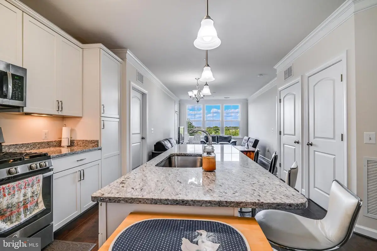 13722 Neil Armstrong Ave #405, Herndon, VA 20171 - #1