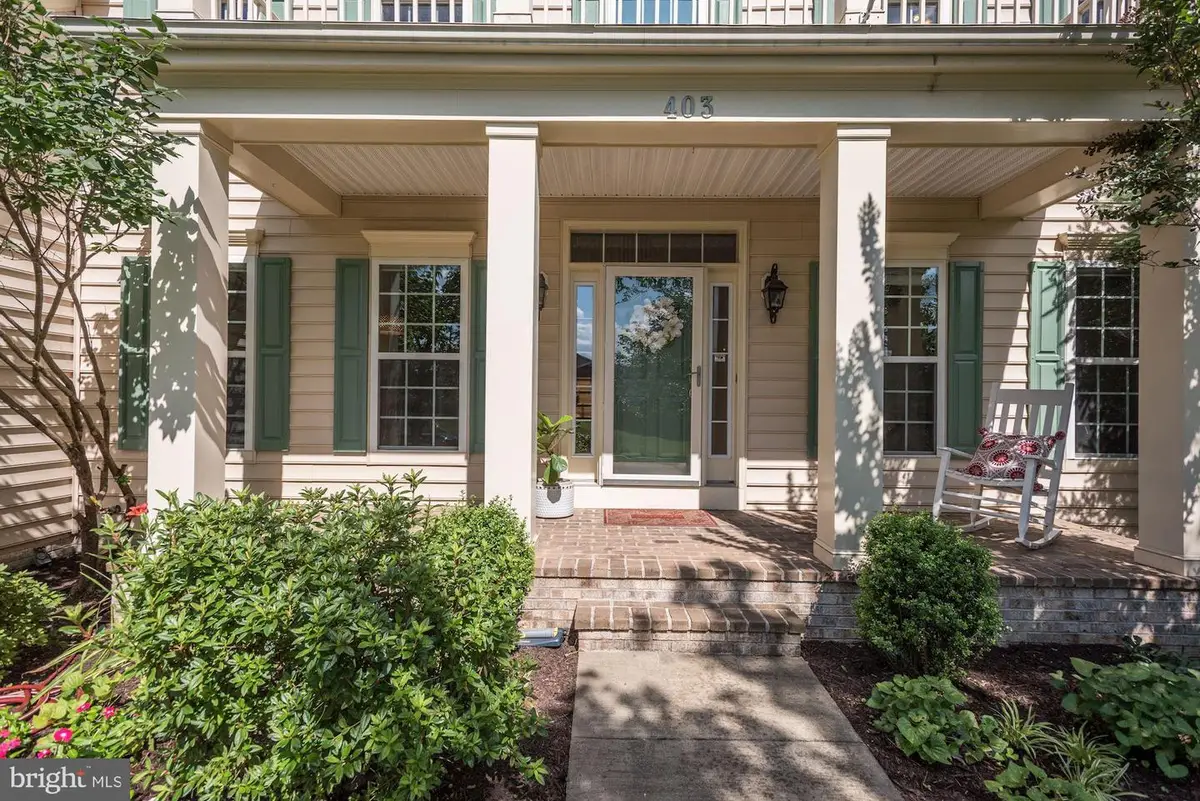 403 Madison St, Herndon, VA 20170 - #1