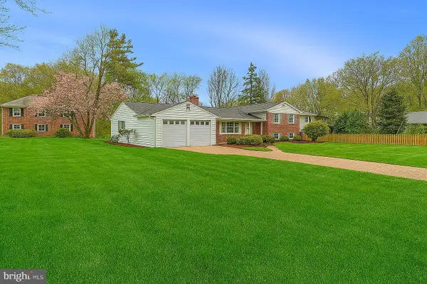 1915 Shannon Ct, ALEXANDRIA, VA 22306