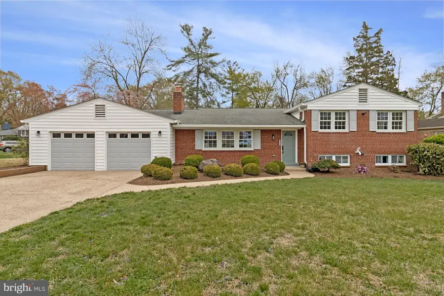 1915 Shannon Ct, Alexandria, VA 22306 - #2