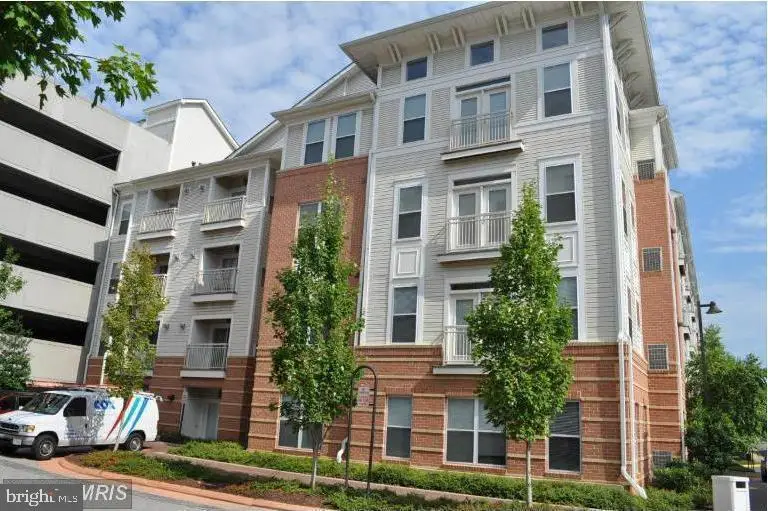 2765 Centerboro Dr #247, Vienna, VA 22181 - #1