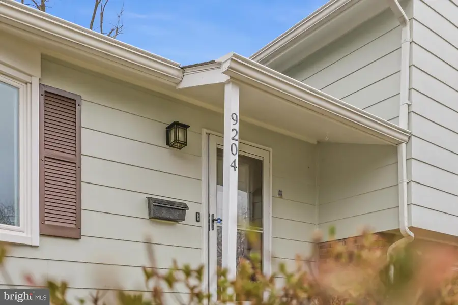 9204 Ashmeade Dr, Fairfax, VA 22032 - #3