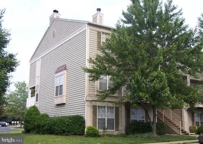 9247 Cardinal Forest Ln #202, Lorton, VA 22079 - #2