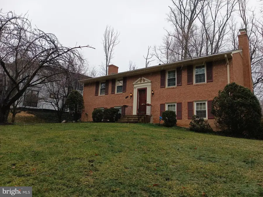 4357 Starr Jordan Dr, Annandale, VA 22003 - #2