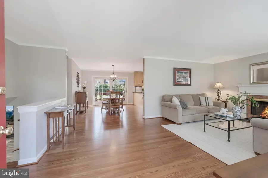 8511 Stable Dr, Alexandria, VA 22308 - #3