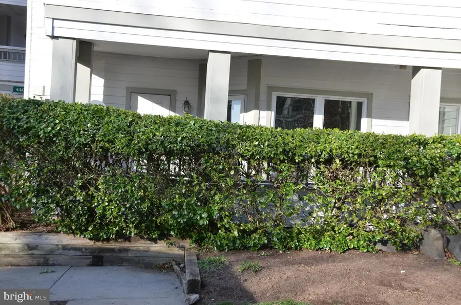 4409 Fair Stone Dr #101, Fairfax, VA 22033 - #3