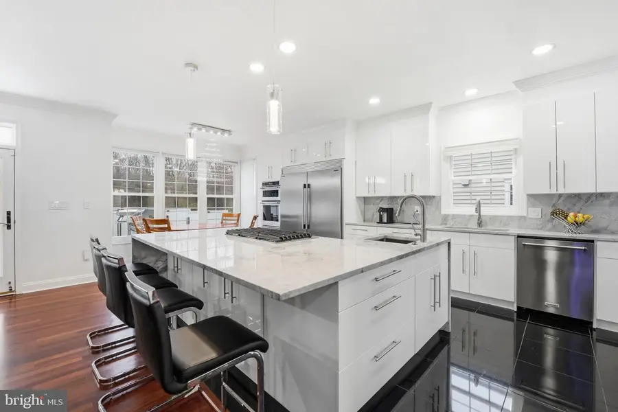 1628 Great Falls St, McLean, VA 22101 - #2