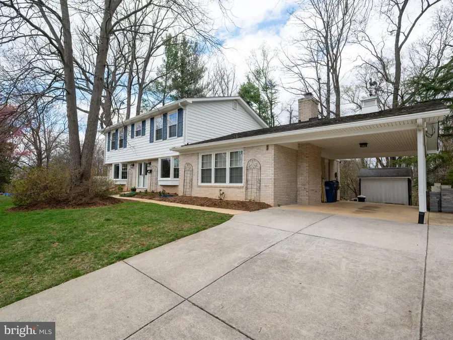 4817 Dodson Dr, Annandale, VA 22003 - #3