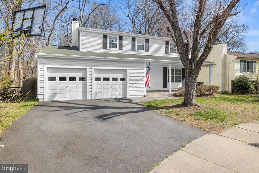 8274 Raindrop Way, Springfield, VA 22153 - #3