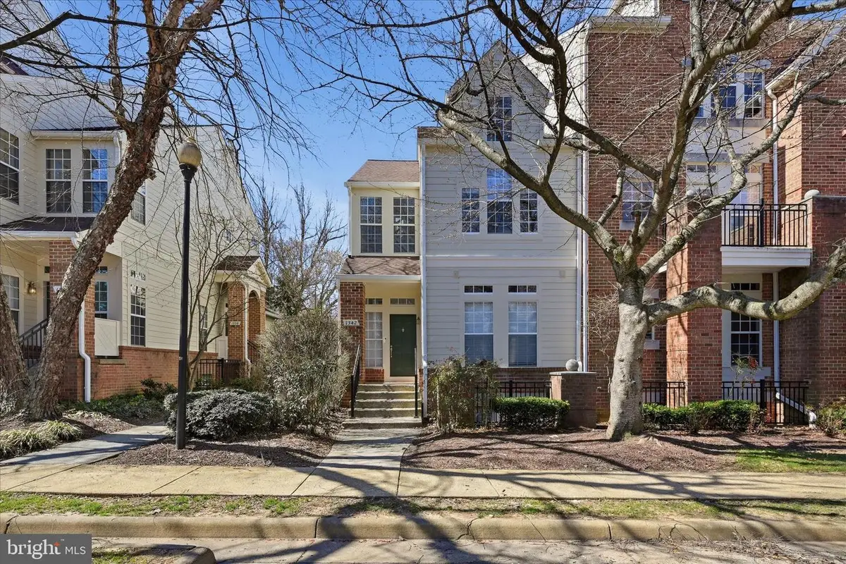 1342 Garden Wall Cir #503, Reston, VA 20194 - #1