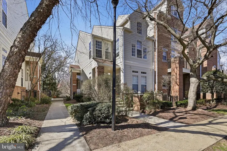 1342 Garden Wall Cir #503, Reston, VA 20194 - #3