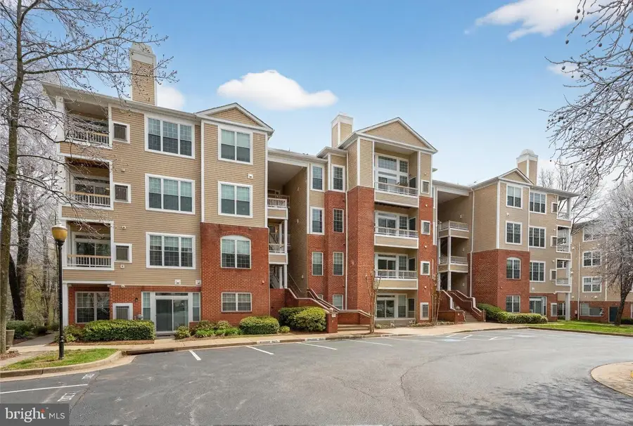 4210 Mozart Brigade Ln #n, Fairfax, VA 22033 - #3