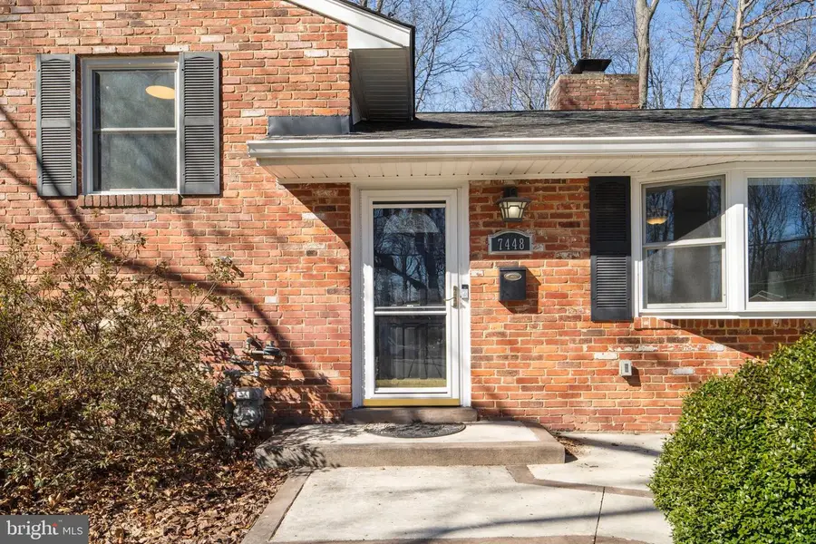 7448 Long Pine Dr, Springfield, VA 22151 - #2
