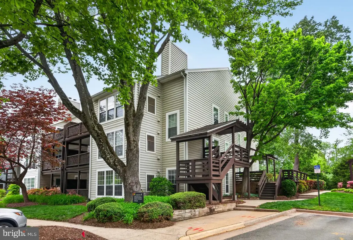 10146 Oakton Terrace Rd #10146, Oakton, VA 22124 - #1