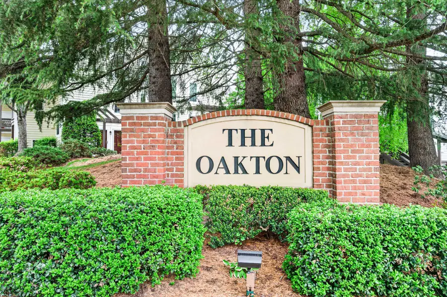 10146 Oakton Terrace Rd #10146, Oakton, VA 22124 - #2