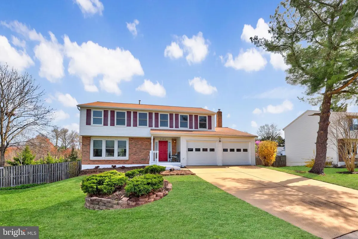 5483 Braddock Ridge Dr, Centreville, VA 20120 - #1