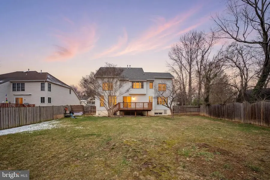 2373 Whitestone Hill Ct, Falls Church, VA 22043 - #2