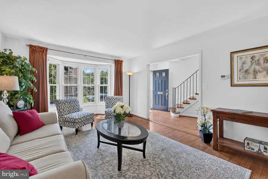 8312 Wickham Rd, Springfield, VA 22152 - #3