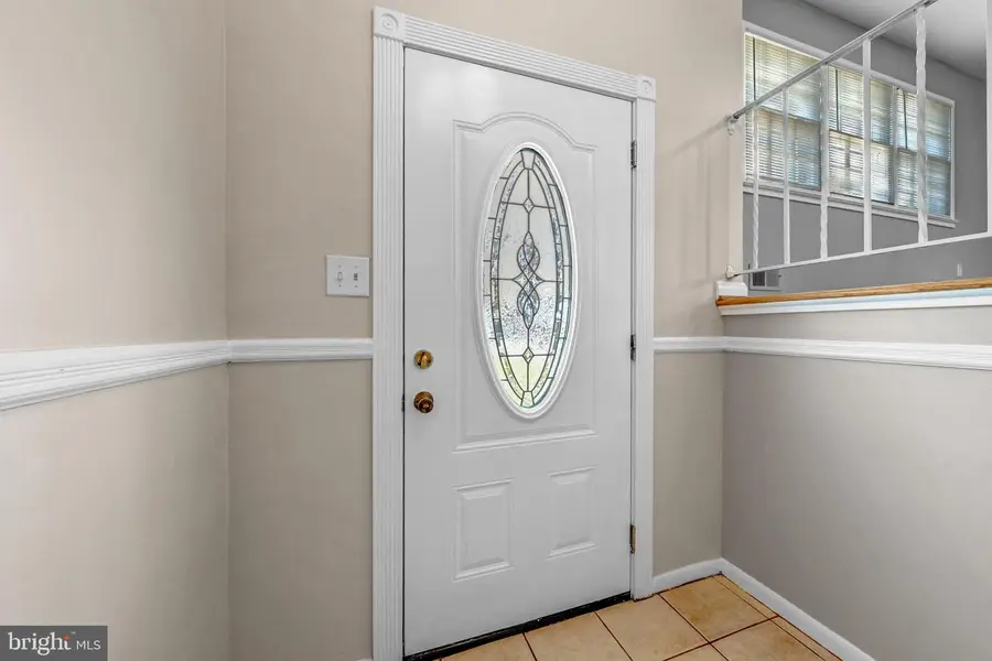 4302 Fielding St, Alexandria, VA 22309 - #2