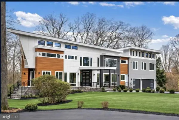 2368 Hunter Mill Rd, VIENNA, VA 22181