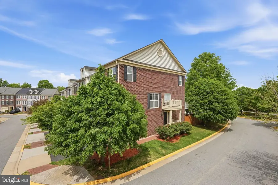 8102 Dove Cottage Ct, Lorton, VA 22079 - #2