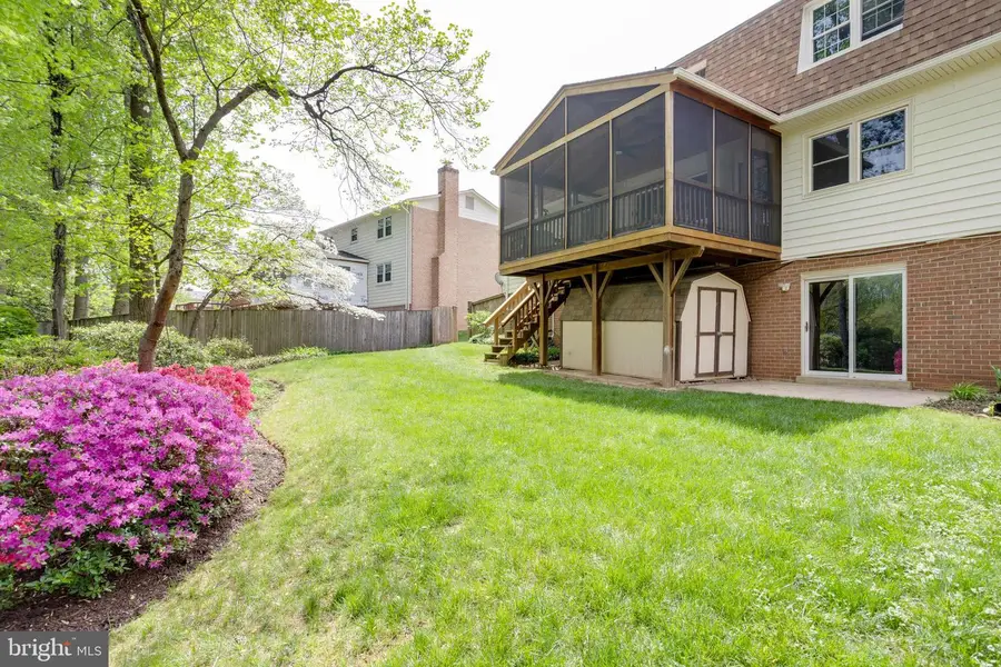 4749 Farndon Ct, Fairfax, VA 22032 - #3