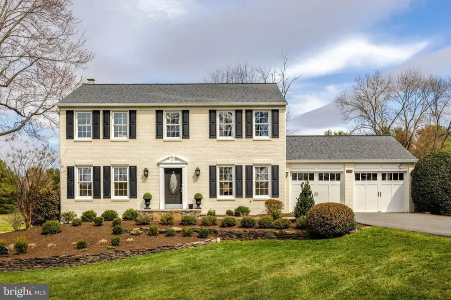 777 Follin Farm Ln, Great Falls, VA 22066 - #2