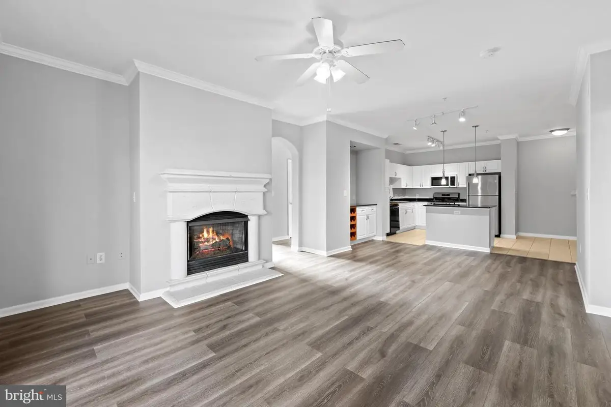 12917 Centre Park Cir #315, Herndon, VA 20171 - #1