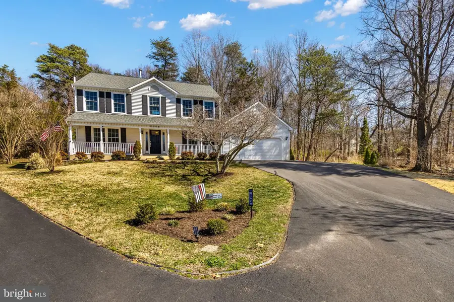 8504 Silverdale Rd, Lorton, VA 22079 - #2