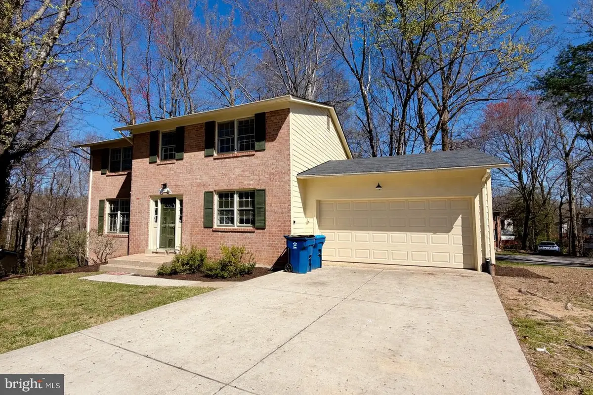 10303 Nantucket Ct, Fairfax, VA 22032 - #1