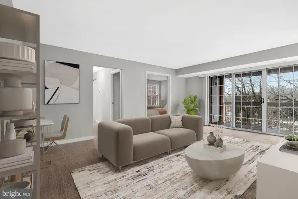 1916 Wilson Ln #202, MCLEAN, VA 22102