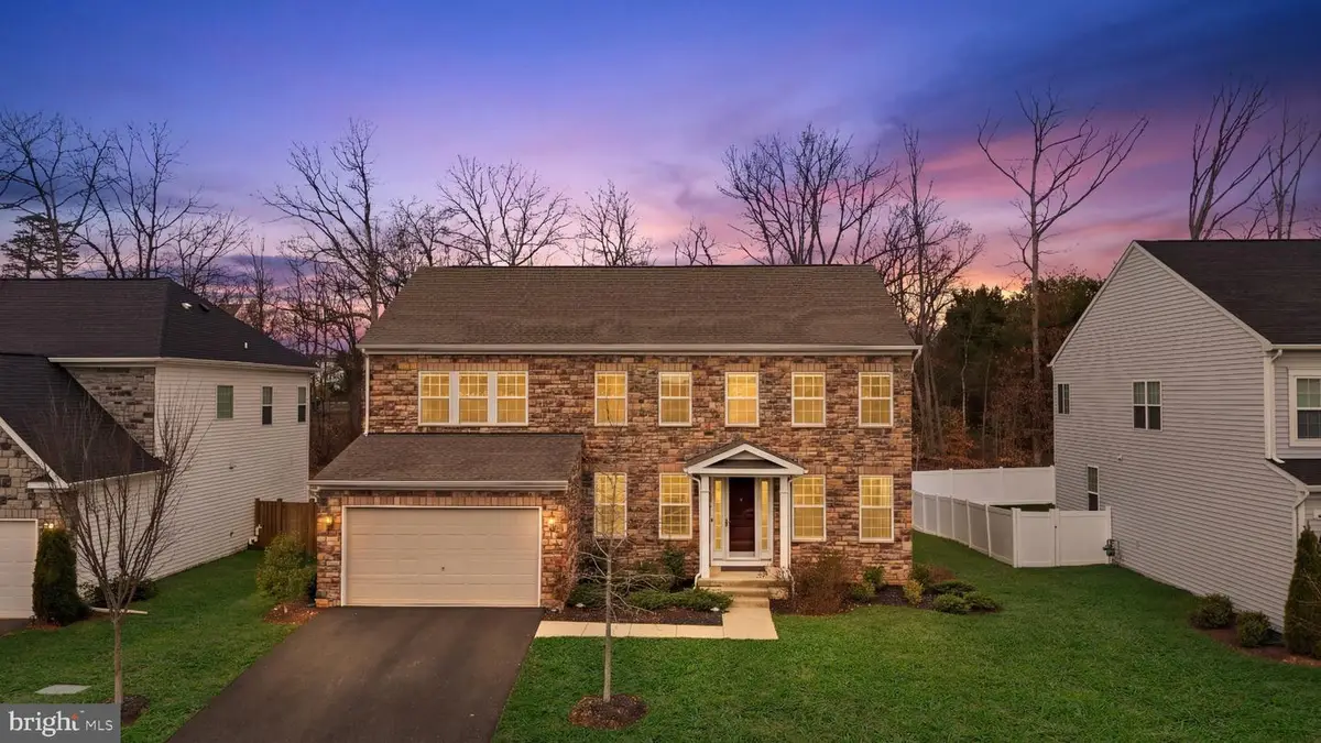 8934 Hubbard Way, Lorton, VA 22079 - #1