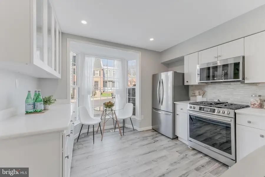 6749 Towne Lane Rd, McLean, VA 22101 - #3