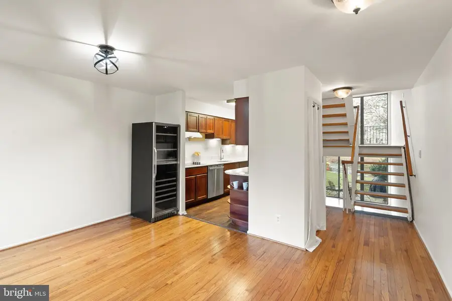 11465 Washington Plz W, Reston, VA 20190 - #3