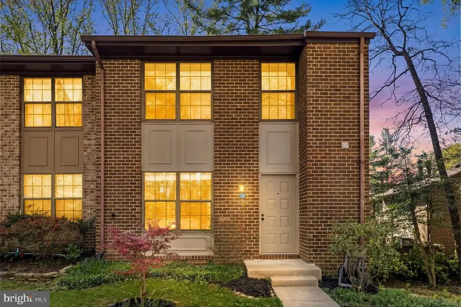 2009 Headlands Cir, Reston, VA 20191 - #2
