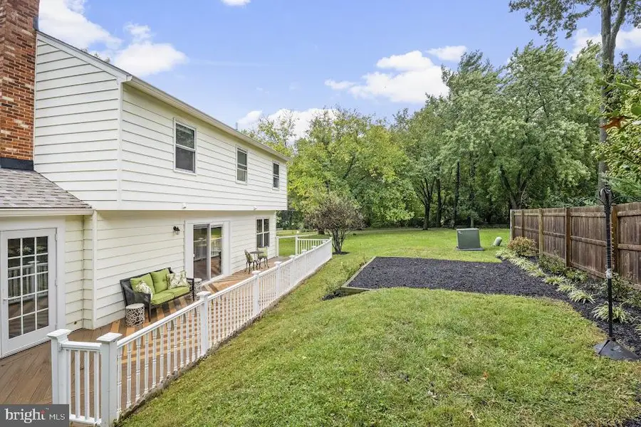 805 Mosby Hollow Dr, Herndon, VA 20170 - #2