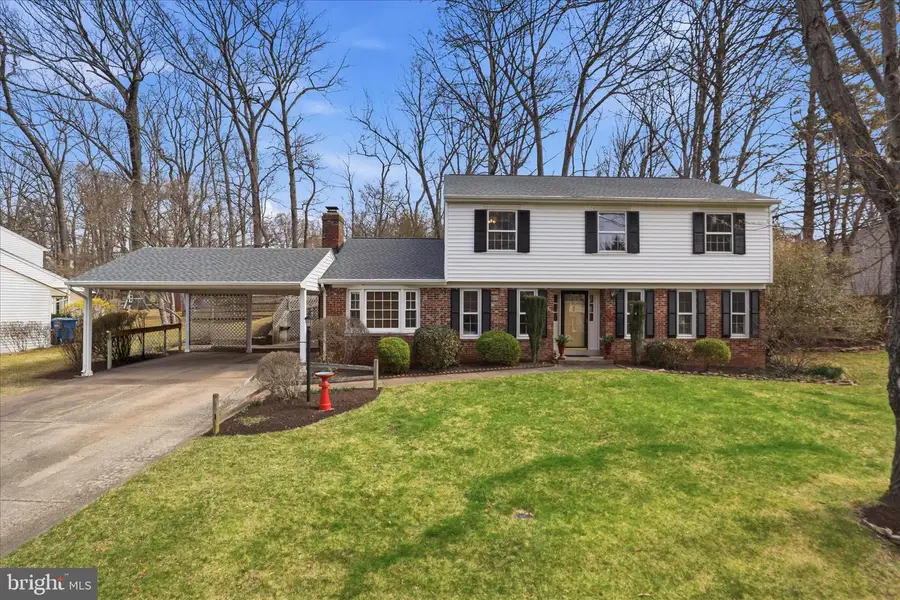 2228 Loch Lomond Dr, Vienna, VA 22181 - #3