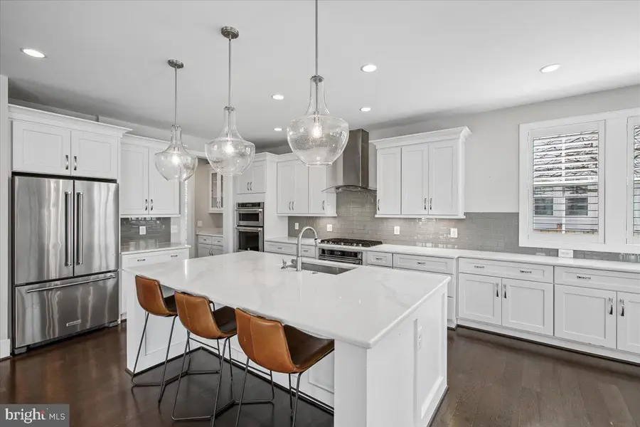 1462 Spring Vale Ave, McLean, VA 22101 - #3