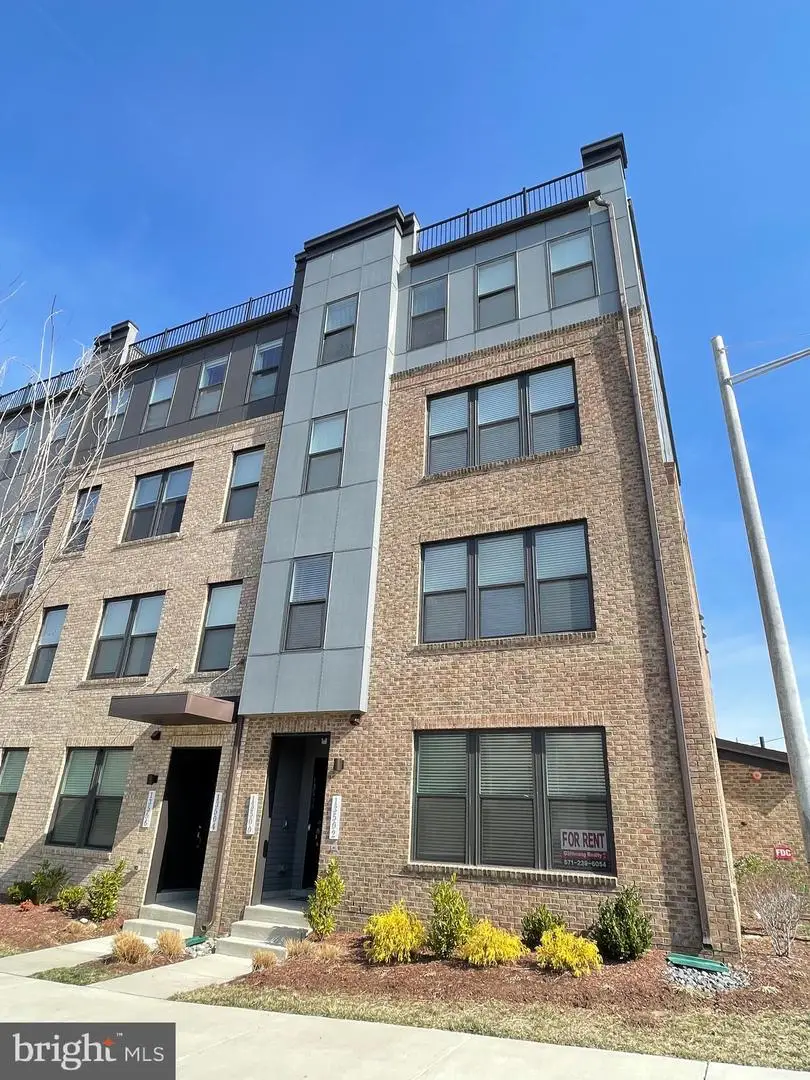 13502 Sayward Blvd #91, Herndon, VA 20171 - #1