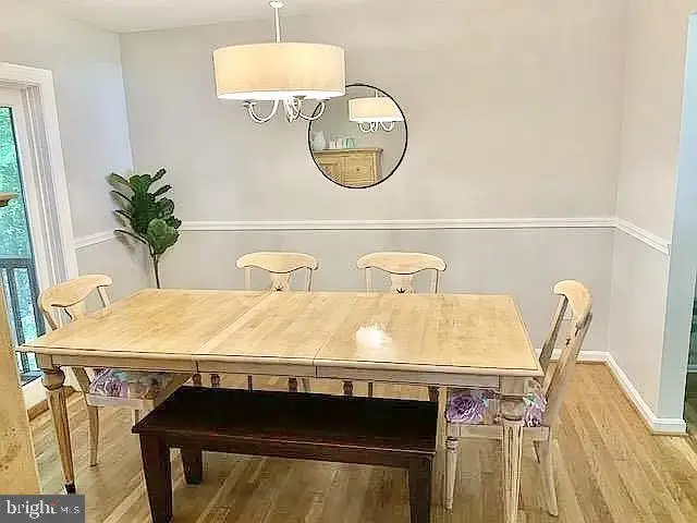 8467 Thames St, Springfield, VA 22151 - #3