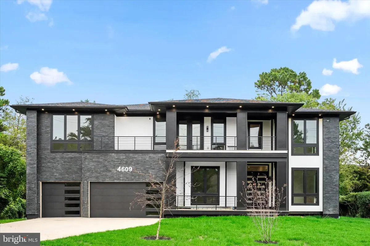 4609 Willow Run Dr, Annandale, VA 22003 - #1