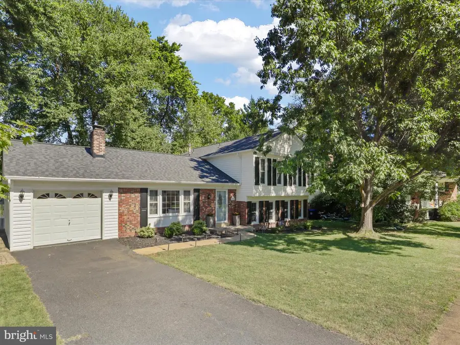 7804 Welch Ct, Alexandria, VA 22315 - #2